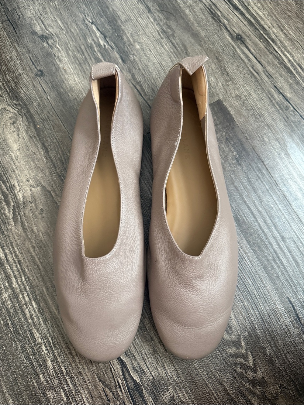 Everlane Taupe Leather Flats Size 8